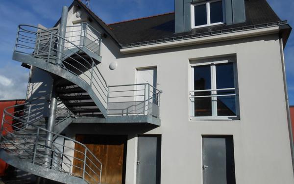 Appartement à louer    3 pièces •  Theix