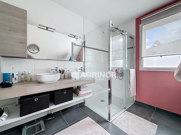 Magnifique duplex 4 chambres au dernier étage d'une résidence récente MARCQ EN BAROEUL