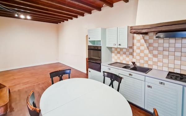 Maison à vendre    4 pièces • 106 m2 Laplume