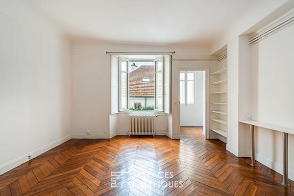 Appartement de réception atypique quartier Notre Dame à Versailles