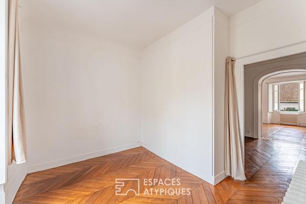 Appartement de réception atypique quartier Notre Dame à Versailles