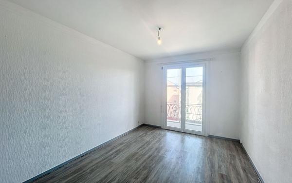 Appartement à vendre    4 pièces • 100,32 m2 Ajaccio