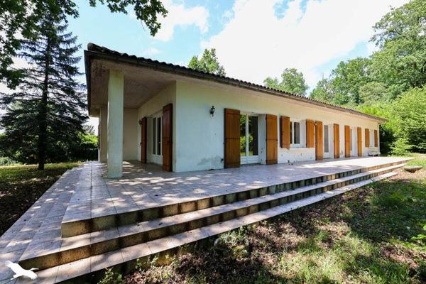 Maison à vendre 296 520 € Saint-Brice 6 p 192 m² DPE D