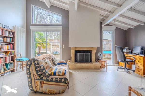Maison à vendre |                                       Léognan |                                        4 pièces  |  125 m²
