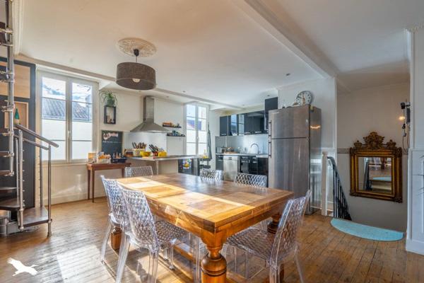 Appartement à vendre |  Bordeaux |  4 pièces | 106 m²