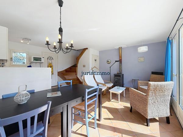 Vaison-la-Romaine (84110) A 5 Kms DE VAISON-LA-ROMAINE ENSEMBLE DE DEUX MAISONS PROVENCALES