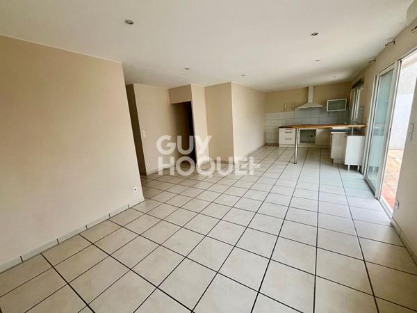 Maison de plain-pied, Théza.