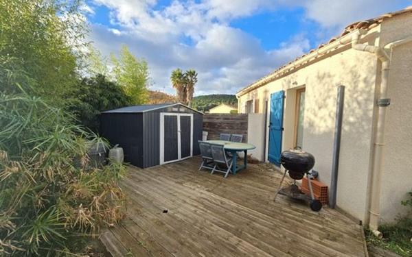 Maison à louer    4 pièces •  Armissan