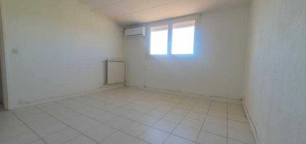 Maison 4 pièces avec jardin et garage
