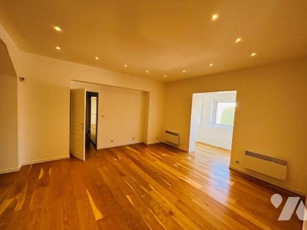 Andernos-les-Bains  Loft d'exception avec vue sur le Bassin
Idéalement situé en plein centre d...