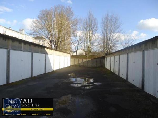 Location parking Alençon (61000)