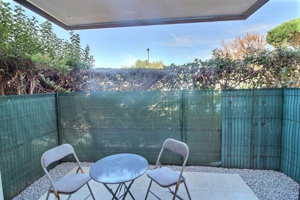 superbe T2 rez-de-jardin meublé Aucamville