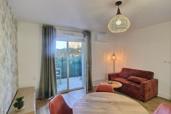 superbe T2 rez-de-jardin meublé Aucamville