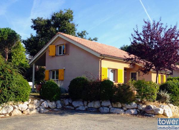 Villa
                                                                                                                                                                                                                                                                                                                        5 pièce(s)                                                                                                                                                                                                          3 chambre(s)                                                                                                                                                                                                          106  m²