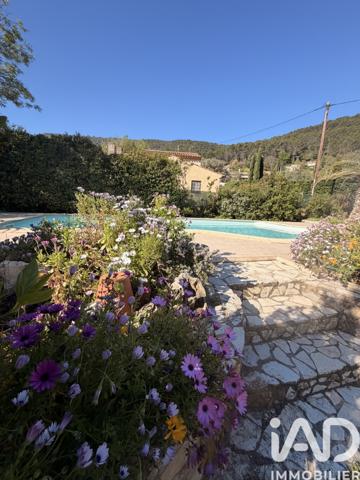 Maison à vendre 8 pièces 210 m² Solliès-Pont