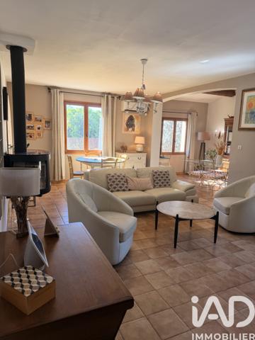 Maison à vendre 8 pièces 210 m² Solliès-Pont