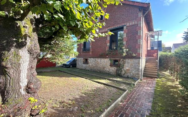 Maison à vendre    6 pièces • 130 m2 Méry-sur-Oise