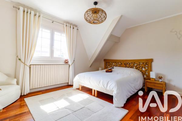 Maison à vendre 7 pièces 215 m² La Norville