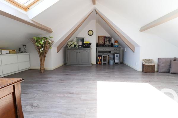 Maison à vendre 7 pièces 215 m² La Norville