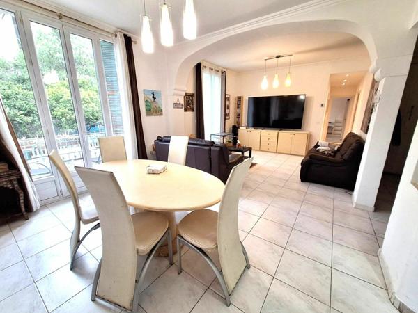 Appartement à vendre  4 pièces • 96 m2 Nice