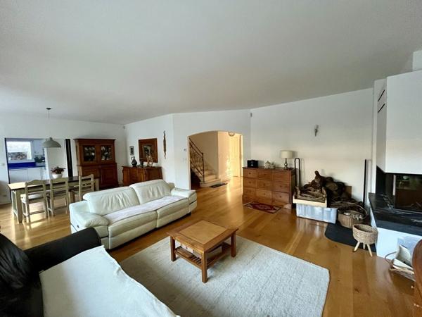 Maison à vendre |  Bruges |  6 pièces | 200 m²