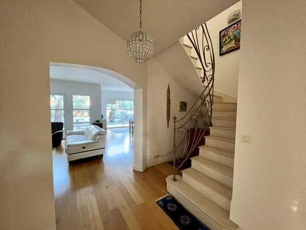 Maison à vendre |  Bruges |  6 pièces | 200 m²
