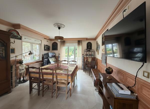 BALLAN-MIRÉ ? Au lac des Bretonnières ? Grande maison familiale 
