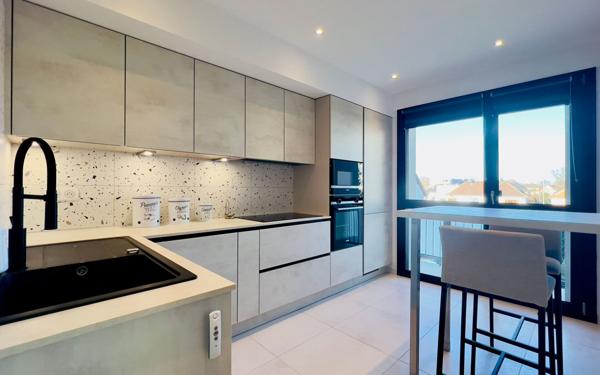 Appartement à vendre    3 pièces • 75 m2 Lingolsheim