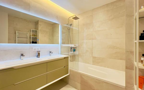 Appartement à vendre    3 pièces • 75 m2 Lingolsheim