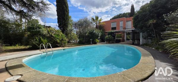 Maison à vendre 6 pièces 246 m² Montpellier