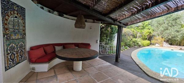 Maison à vendre 6 pièces 246 m² Montpellier