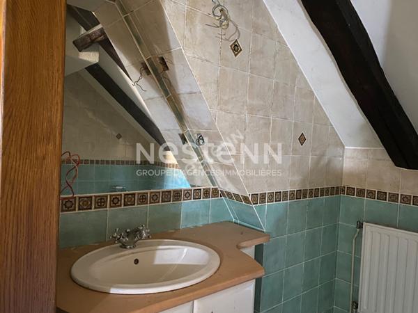 Charmante maison atypique avec grange a Saint-Estephe, proche de l etang au calme