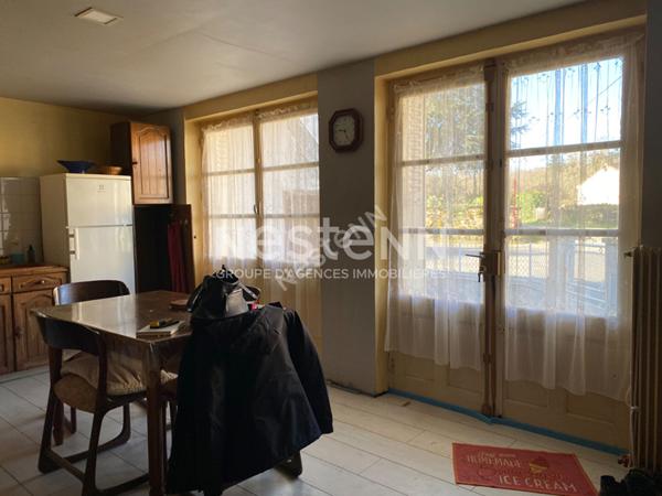 Charmante maison atypique avec grange a Saint-Estephe, proche de l etang au calme