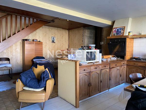 Charmante maison atypique avec grange a Saint-Estephe, proche de l etang au calme