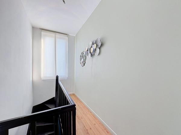 SUPERBE MAISON DE VILLE SANS TRAVAUX – SÉJOUR 41M² & EXTÉRIEUR SANS VIS-À-VIS (ROUBAIX)