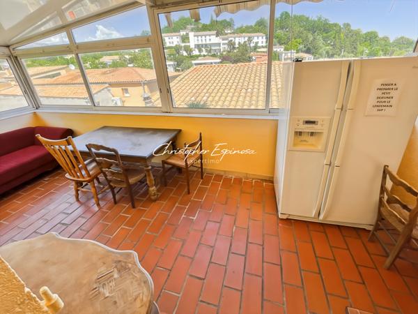 Châteauneuf-Grasse (06740) Châteauneuf-Grasse – 3P à rénover avec garage et loggia