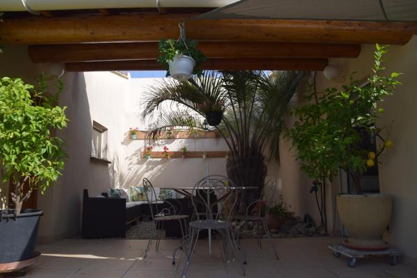 Mas de ville rénové avec goût