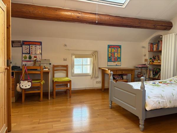 Mas de ville rénové avec goût