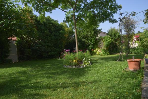 Mas de ville rénové avec goût