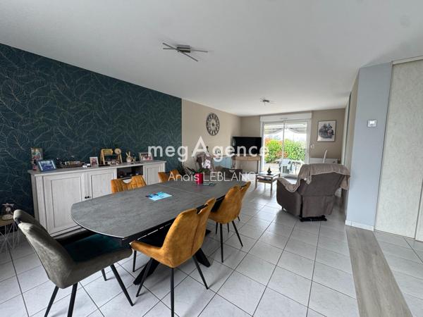 Maison à MOULAY, 53100 - 3 pièces 82m²