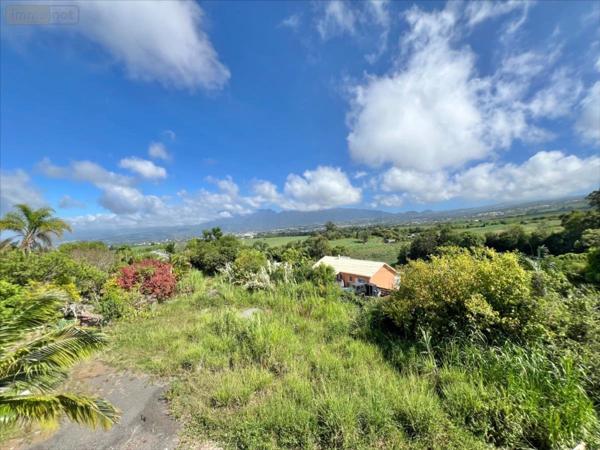 Immeuble à vendre à Le Tampon à la Réunion (97430), ref : 38606