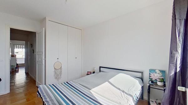 Appartement
         3 pièces
        - 75 m² Exclusivité 245 000 € *