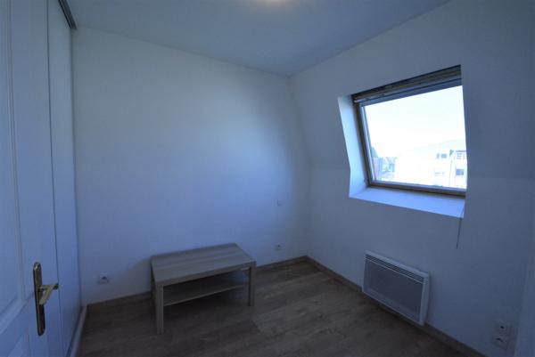 Dpt Nord (59), à louer VALENCIENNES appartement T2 de 30 m², Loyer 480 €
