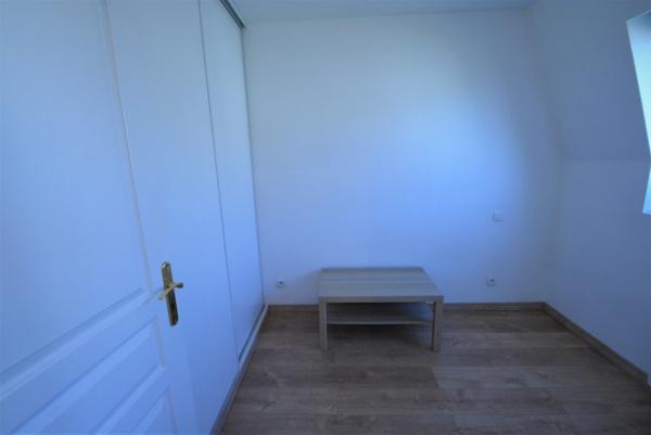 Dpt Nord (59), à louer VALENCIENNES appartement T2 de 30 m², Loyer 480 €