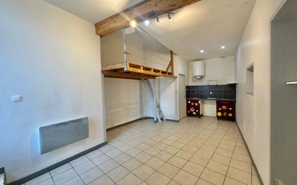 Appartement à vendre    1 pièce • 24,88 m2 Vauvert