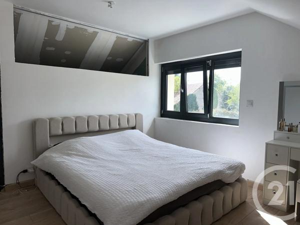 Maison à vendre  4 pièces - 139 m 2   BOULLERET  - 18