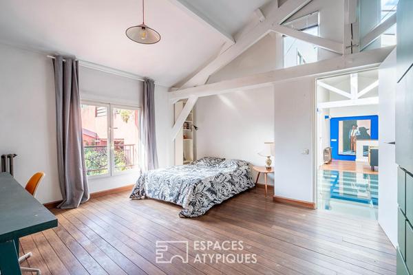 Maison à l’esprit loft avec cour