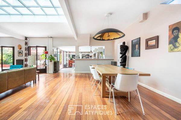 Maison à l’esprit loft avec cour