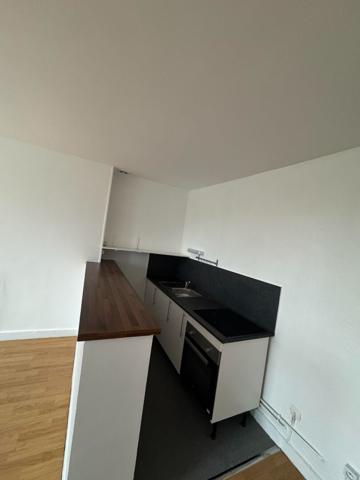 location appartement 2 pièces - LILLE - (59000) SAINT SAUVEUR location appartement 2 pièces - LILLE - (59000) SAINT SAUVEUR