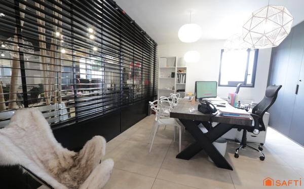 Superbe espace commercial, murs et fonds de commerce de 558 m2 dans les Landes